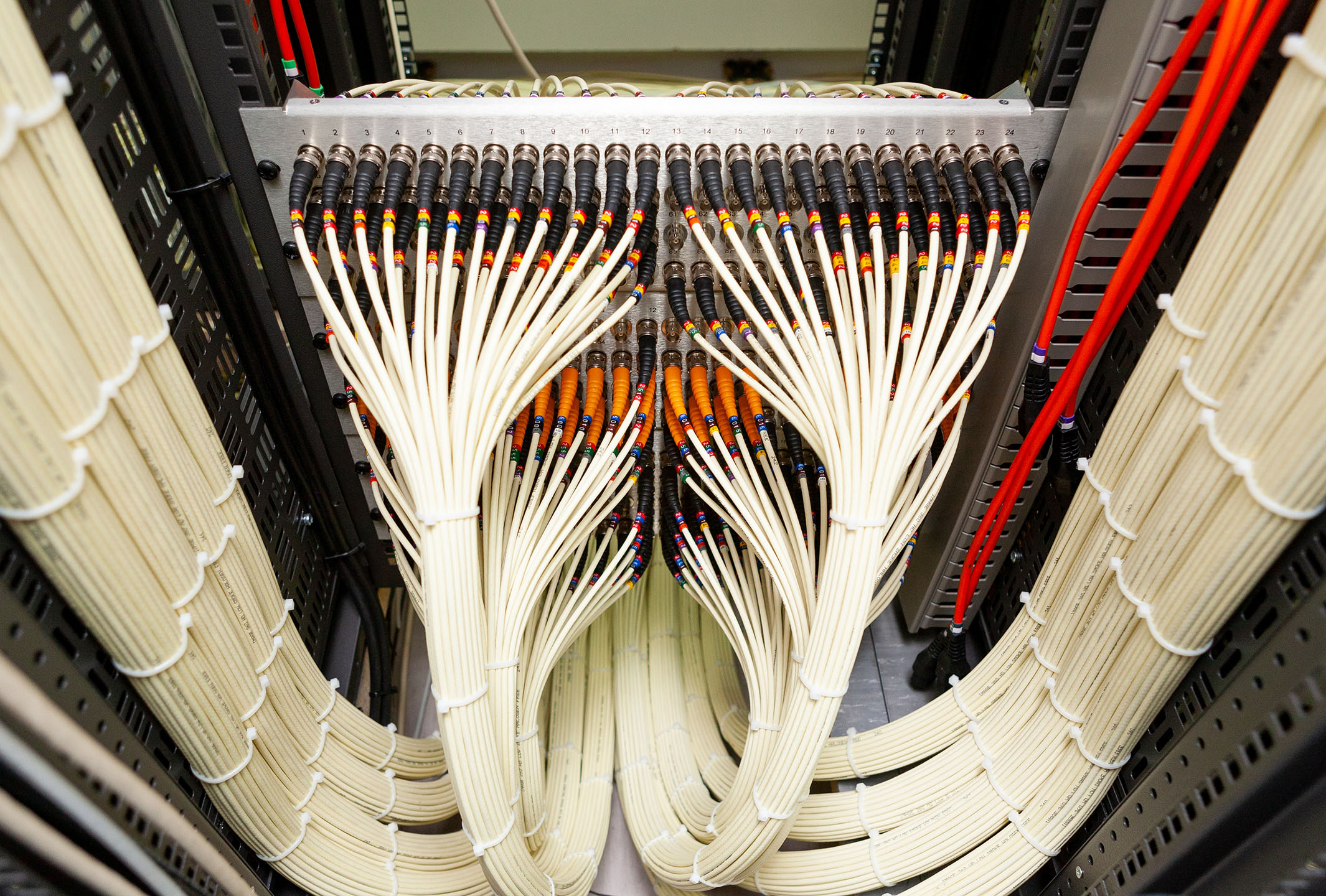 1electricien - telecom cabling services