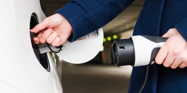 installation de chargeur de voiture électrique